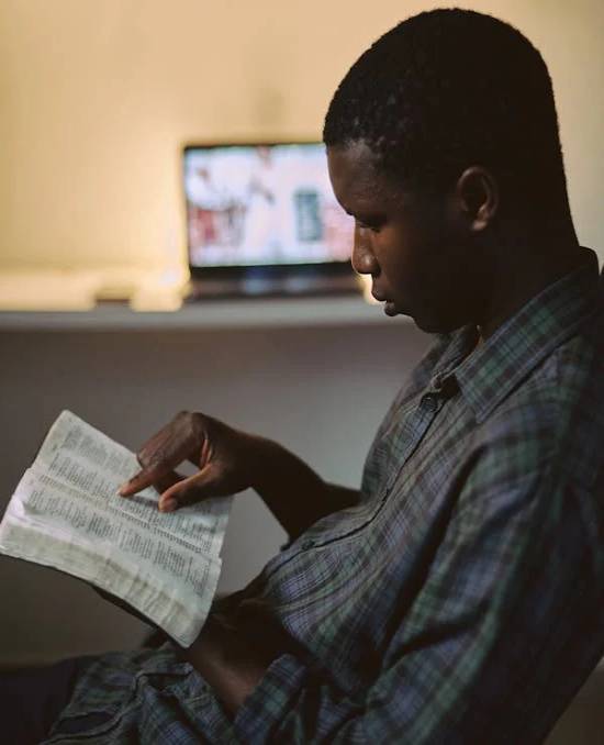 Finding promises in the Bible can help us see our pain in a different light. It can help us have hope.