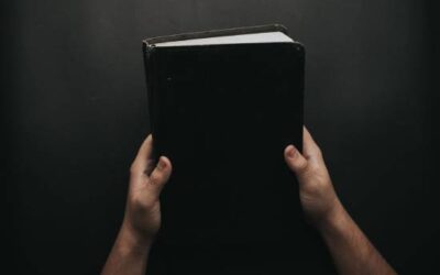 Bible Promises to Hold Onto When the Future Feels Unclear