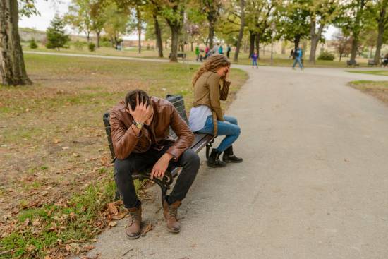 Why Do I Fear Commitment and How to Overcome?